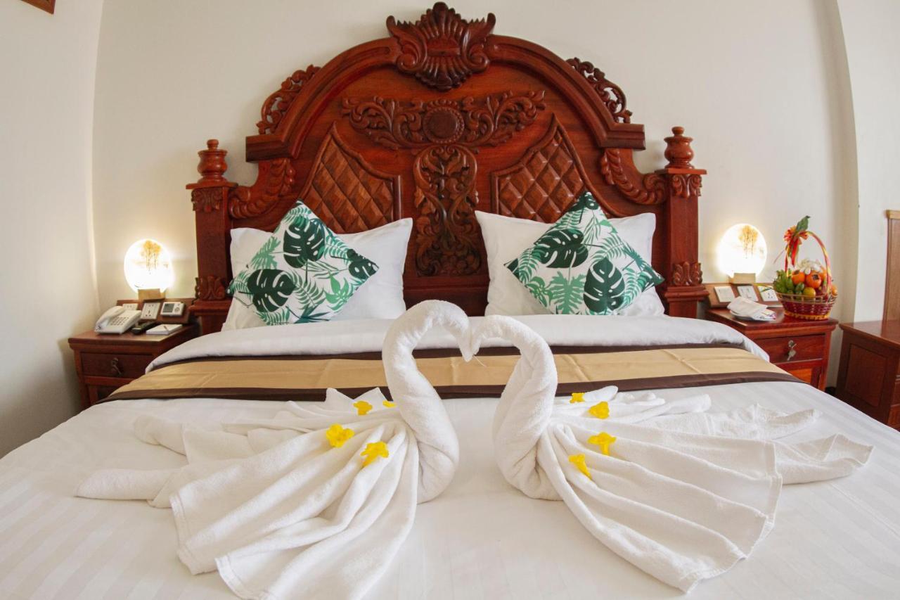 Kampong Thom Palace Hotel Eksteriør bilde