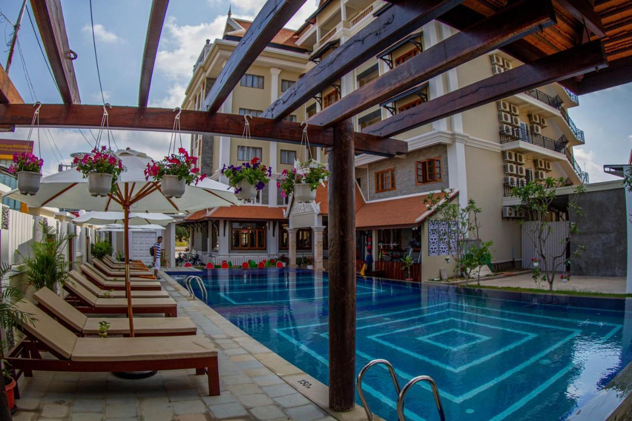 Kampong Thom Palace Hotel Eksteriør bilde
