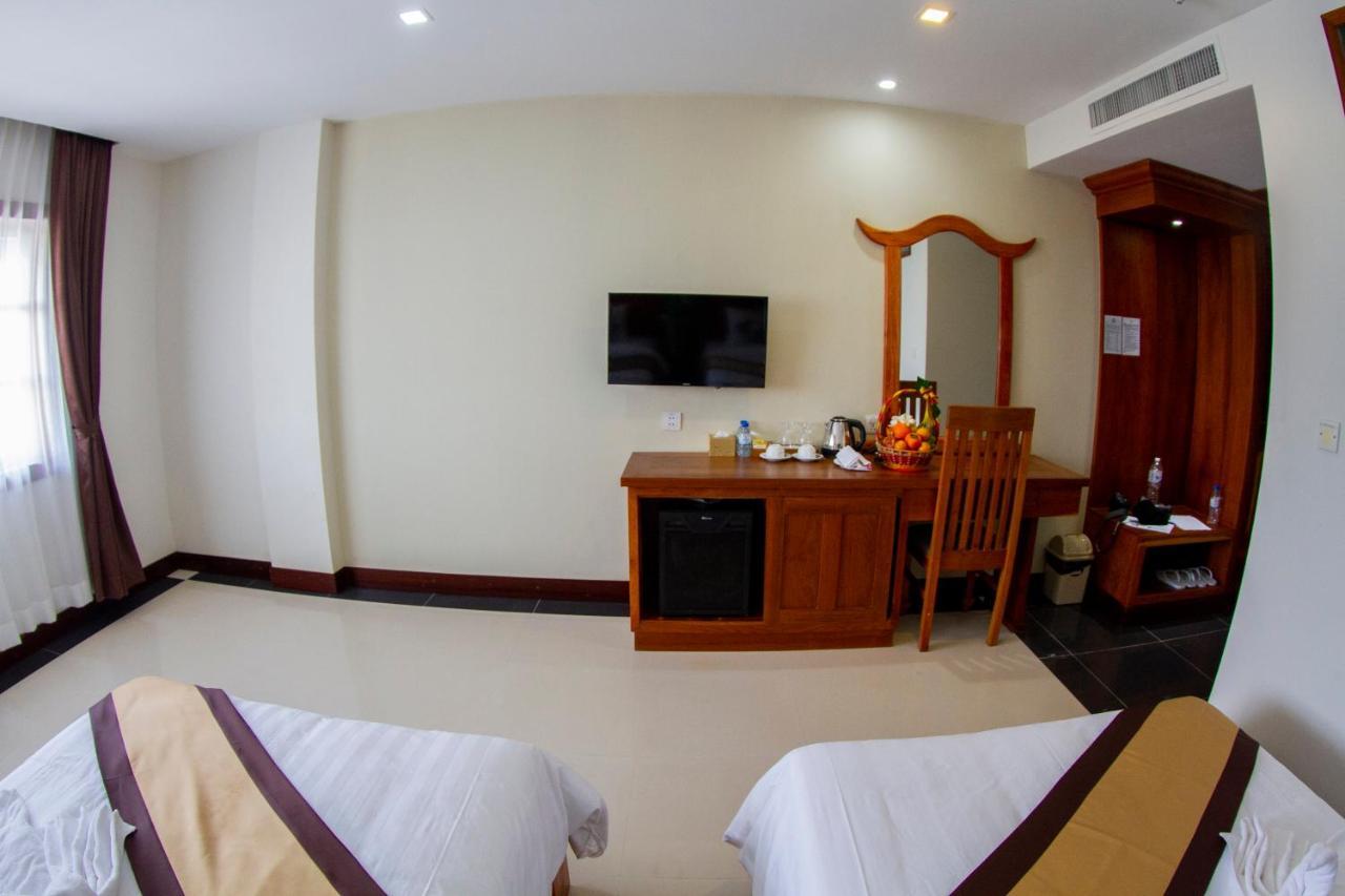 Kampong Thom Palace Hotel Eksteriør bilde
