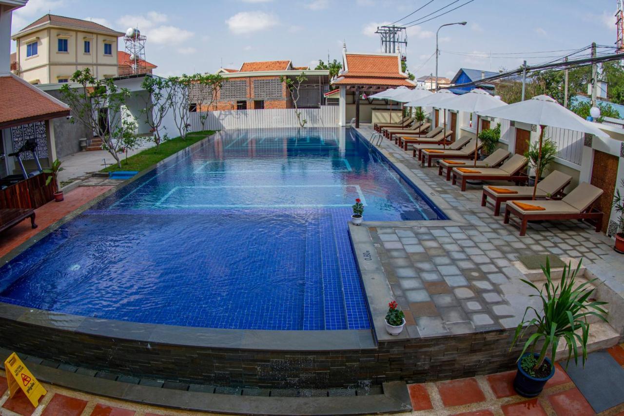 Kampong Thom Palace Hotel Eksteriør bilde